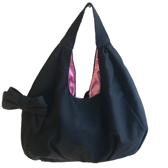 CHI Satchel Bag Black with Pink Lining with a Bow - Picture 1 of 10